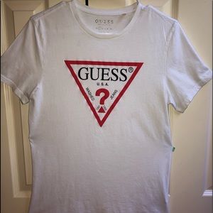 Guess T-shirt